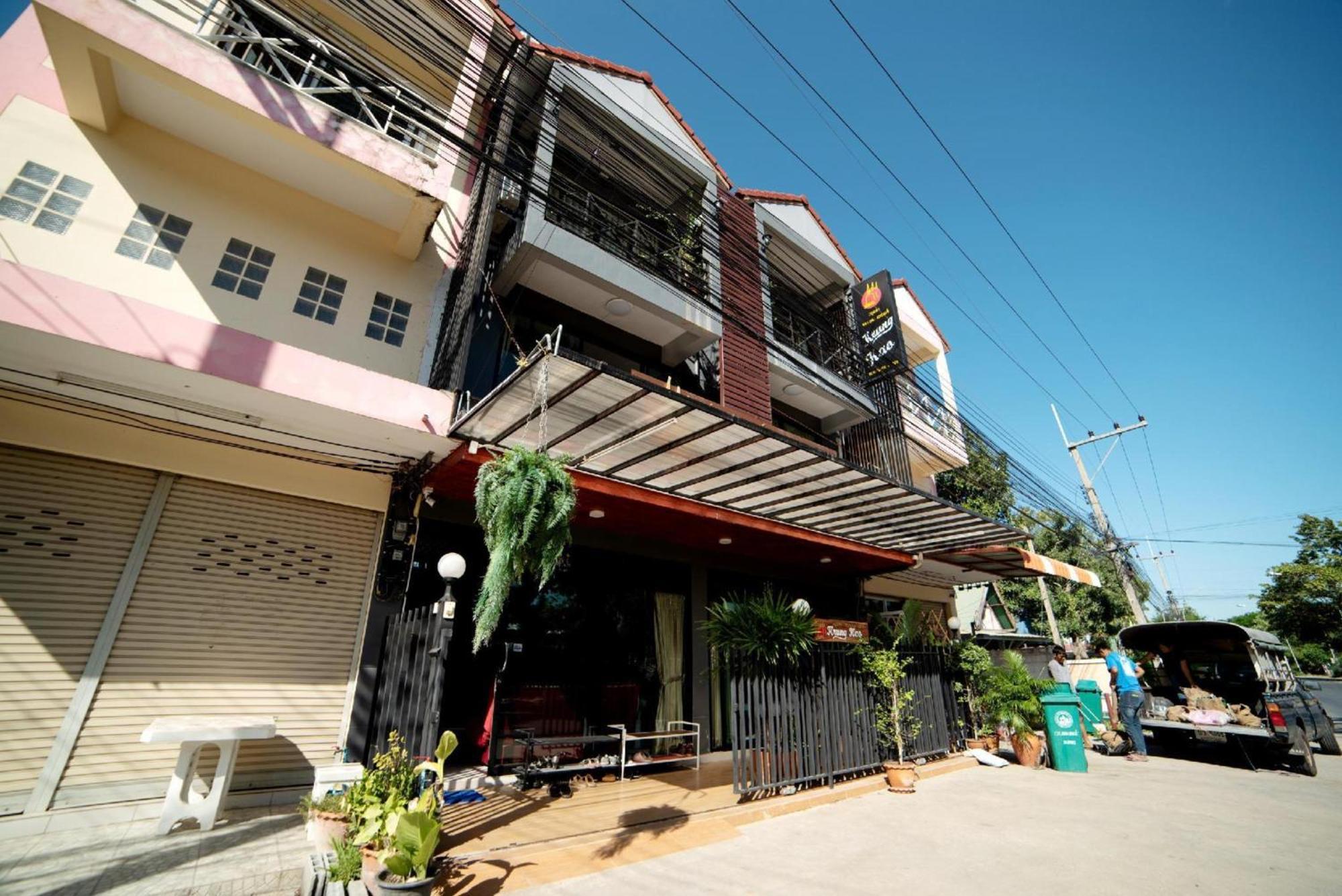 Oyo 465 Krung Kao Traveller Lodge Phra Nakhon Si Ayutthaya Exteriör bild