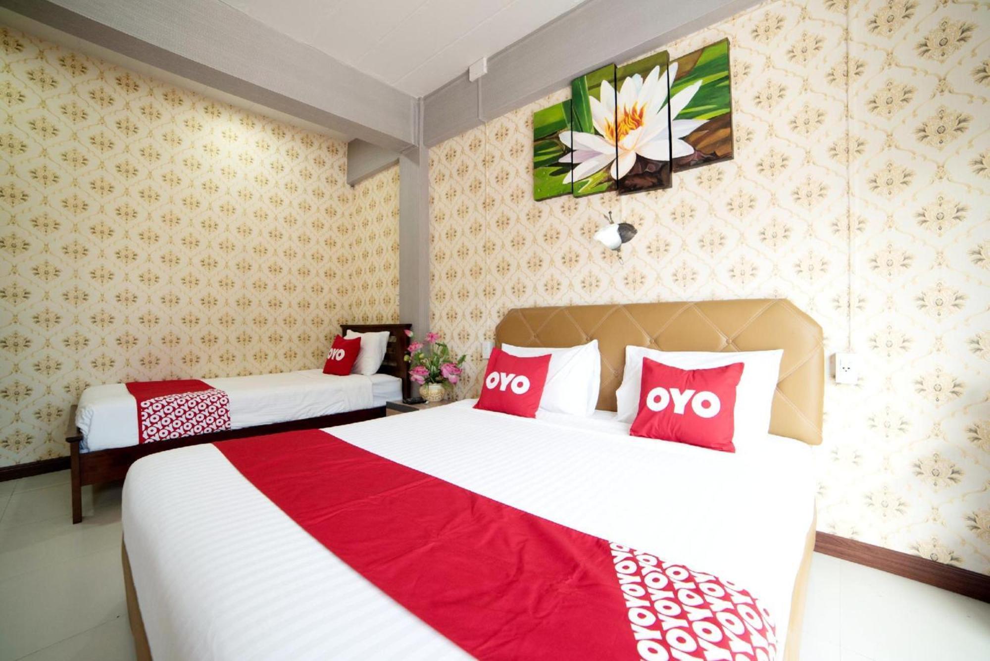 Oyo 465 Krung Kao Traveller Lodge Phra Nakhon Si Ayutthaya Exteriör bild